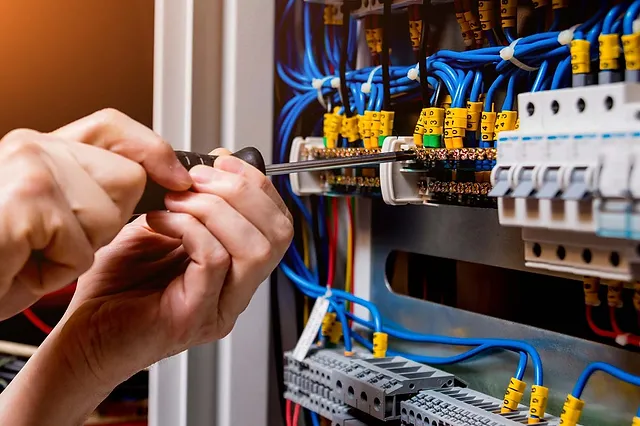 INSTALACIONES DE SISTEMA ELÉCTRICO 